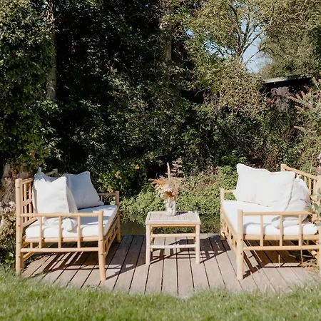 Ferienhaus Idyllic With Scenic Surroundings Dronningmølle