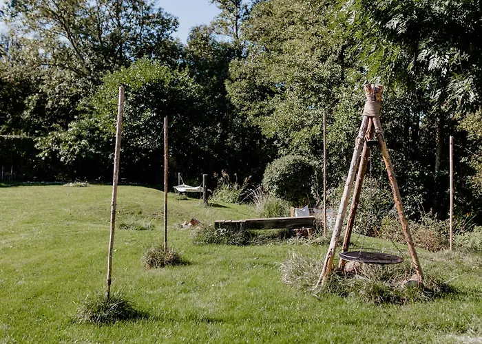 Idyllisk Gaestehus Med Naturskonne Omgivelser